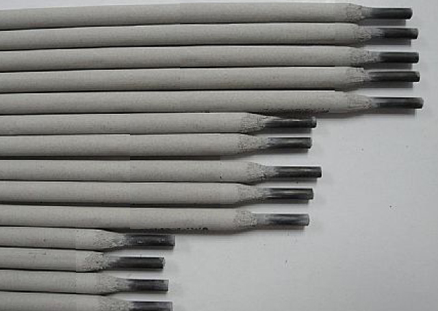 Сварочный электрод ОЗБ-3 5х450